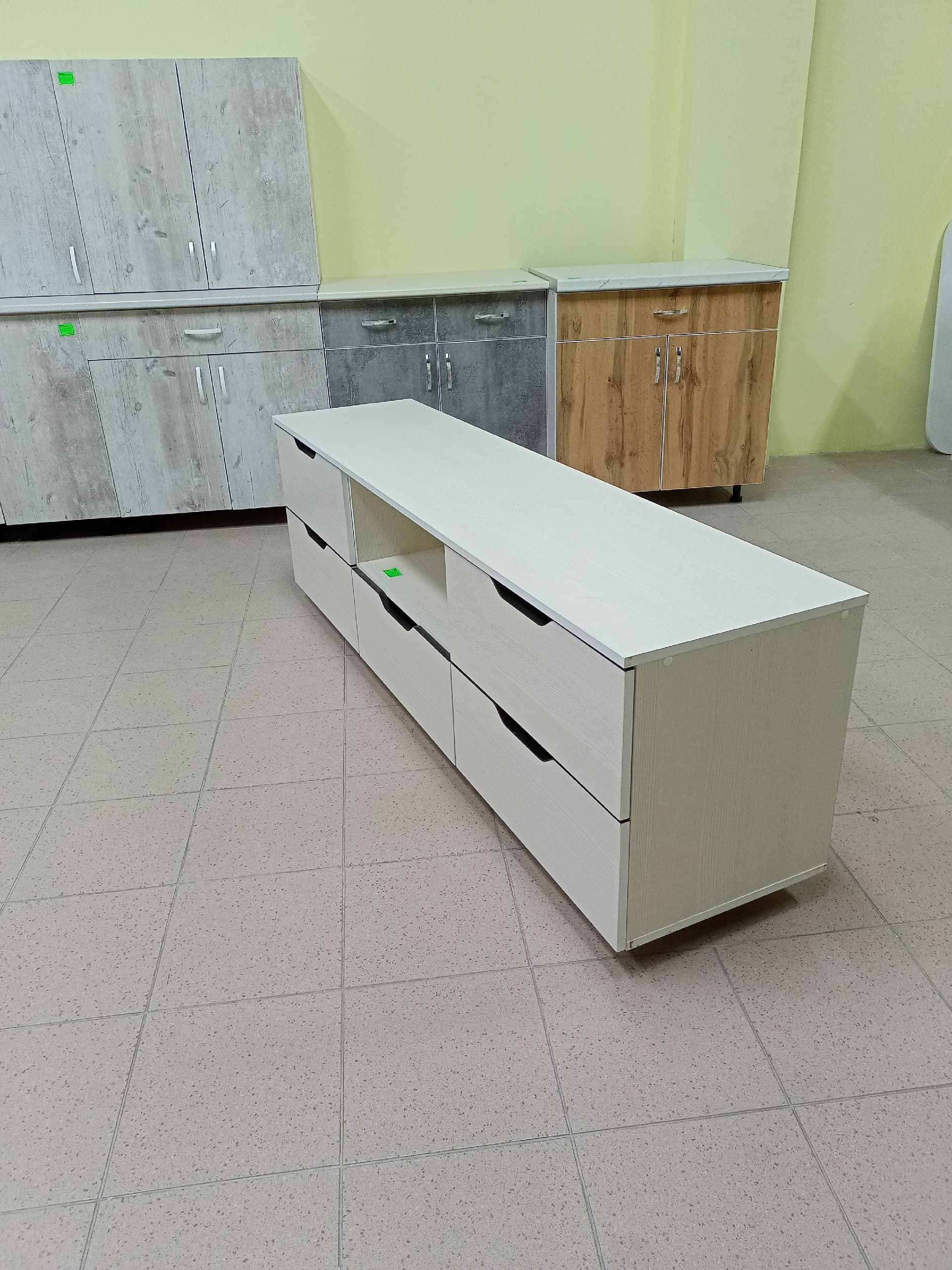 Тумба под телевизор «Сканди Макс» (180 см)